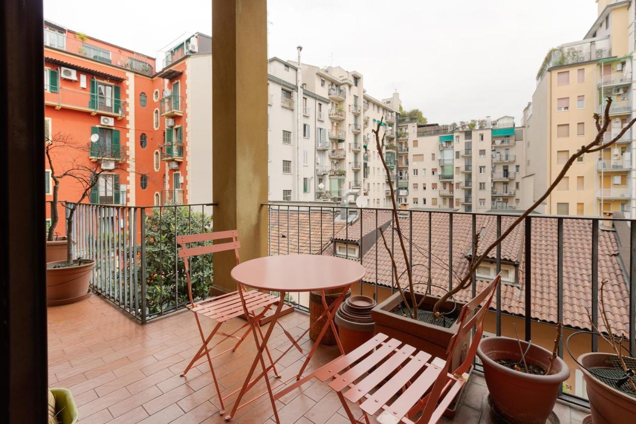 Cozy Apt With Balcony - Porta Romana District Милан Экстерьер фото